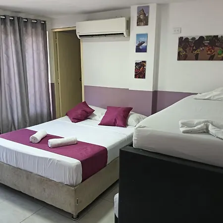 Homestay Dilla House Cartagena